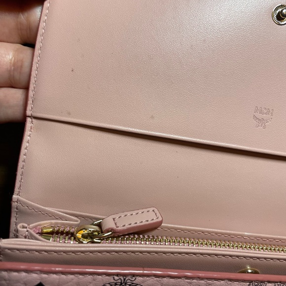 MCM Black and Pink Wallet - Picture 6 of 15